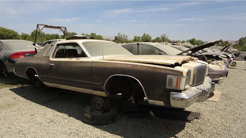 Junkyard Gem: 1979 Chrysler Cordoba